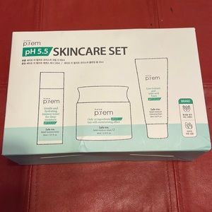MAKE P:REM pH 5.5 SKIN CARE SET